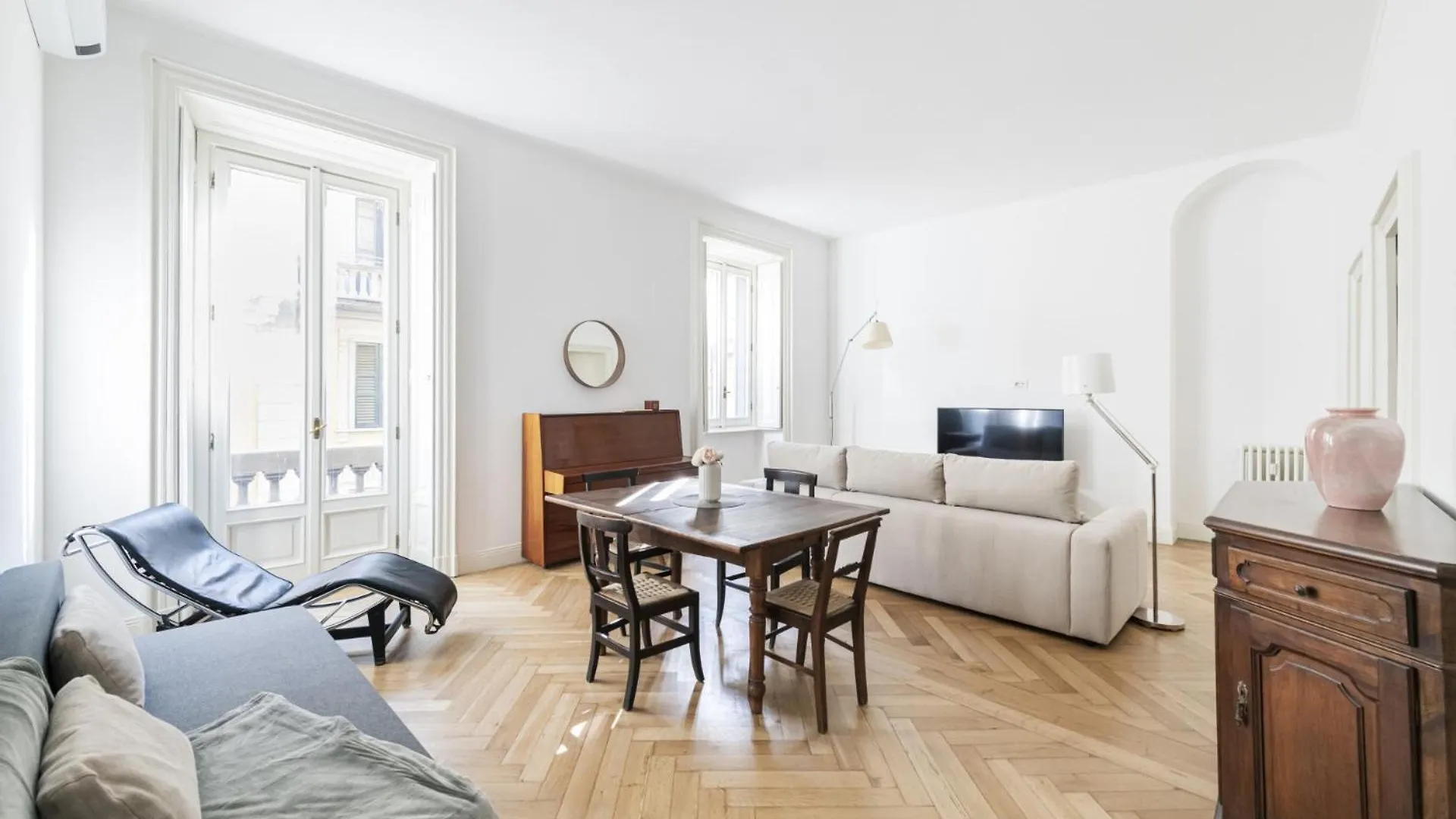 Appartamento Easylife - Pregiata Dimora In Porta Venezia Milano 0*,